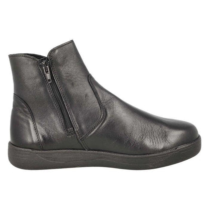 Women's Wide Fit DB Delphine Boots
