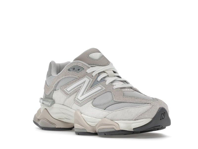 New Balance 9060 Grey